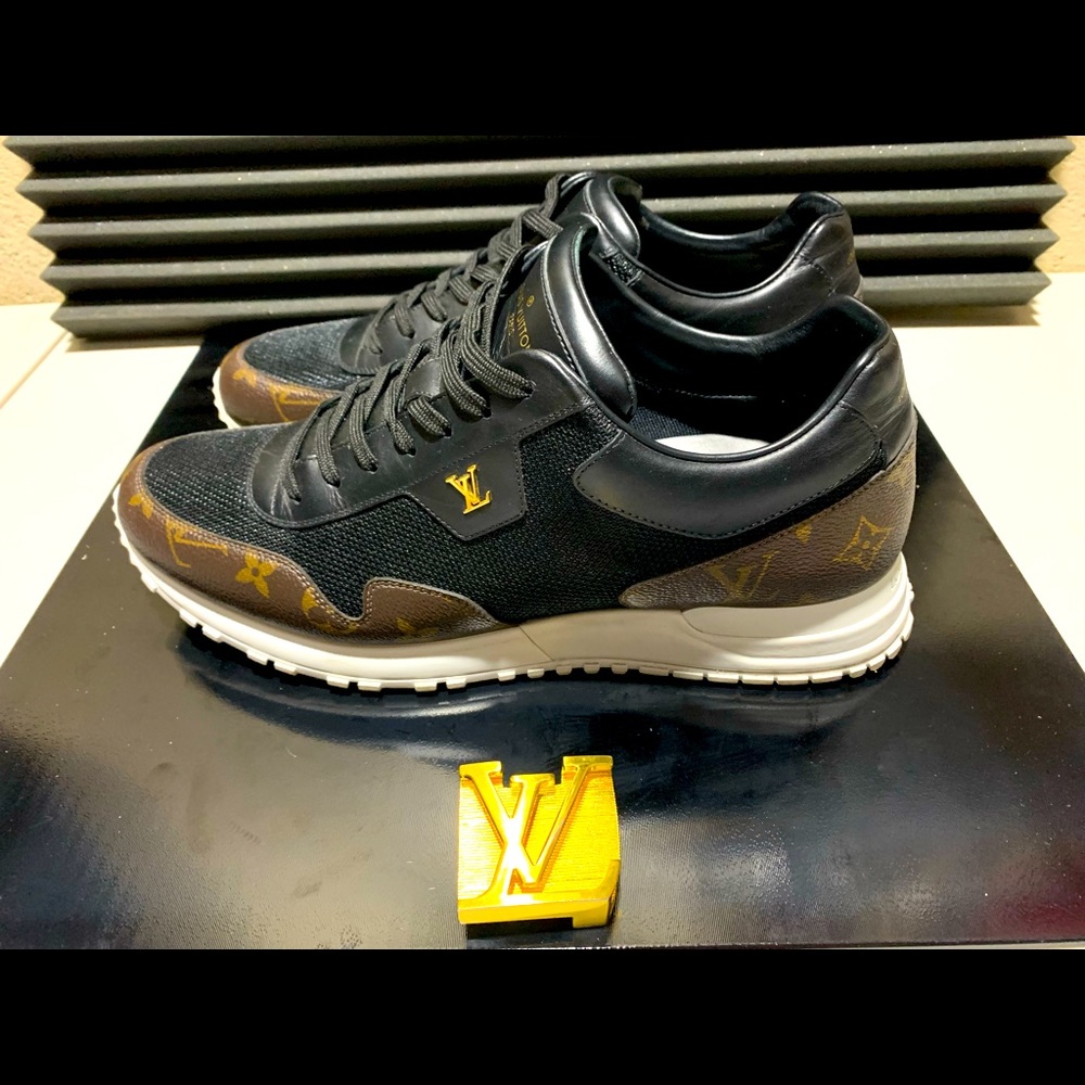 Louis Vuitton Run Away leather low trainers